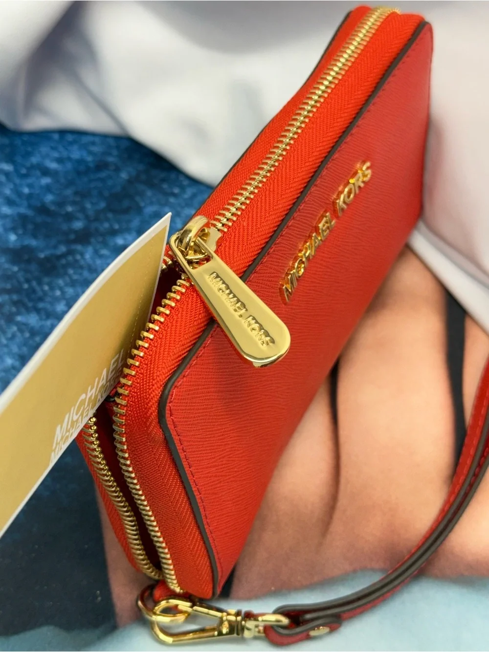 (new+tag) Michael Kors Jet Set Travel Saffiano Leather Wristlet Mandarin Orange